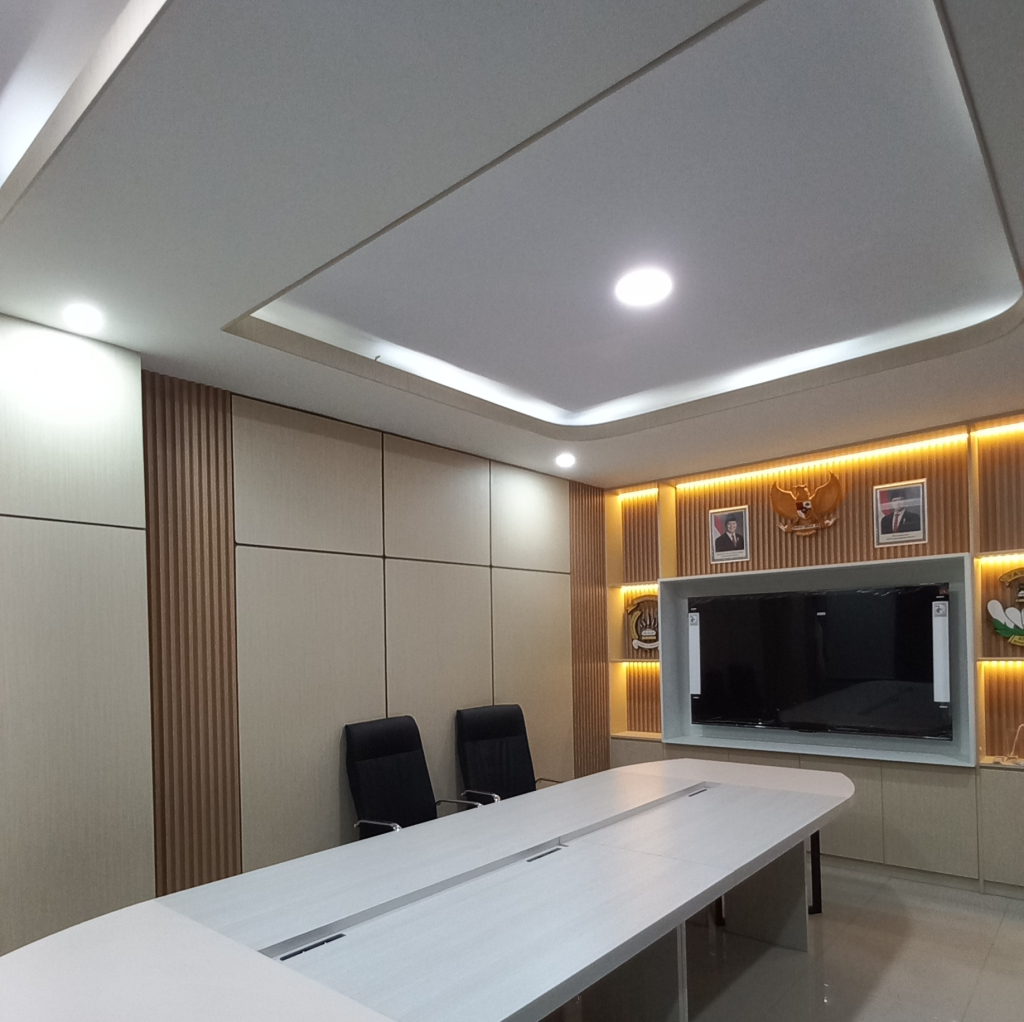 Interior Ruang Meeting Lok Jakarta Pusat