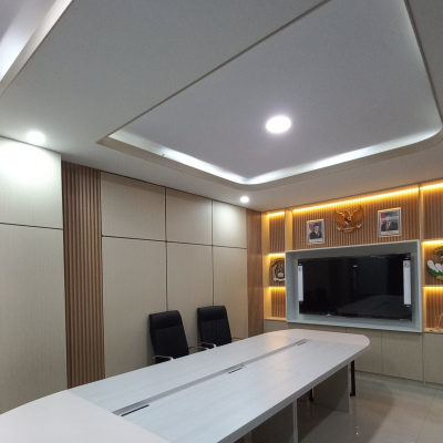 Interior Ruang Meeting Lok Jakarta Pusat